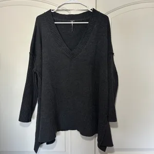Free People Orion A Line Tunic Women's L Lagenlook Oversized‎ V Neck Sweater thumbnail 2