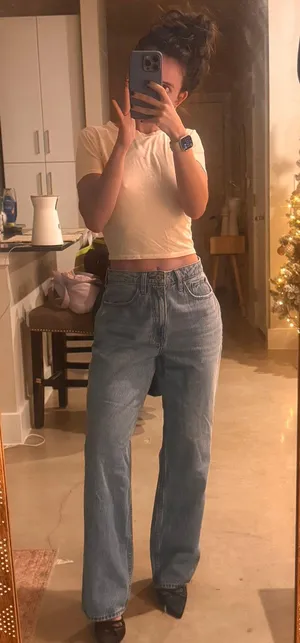 Abercrombie NWT Loose Highrise Jean thumbnail 1