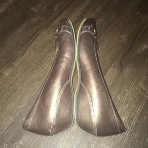 Clarks Artisan copper shimmery ortho slip on flats thumbnail 5