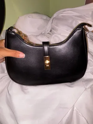 KKXIU Black Vegan Leather Hobo Shoulder Bag with Gold-Tone Chain thumbnail 3