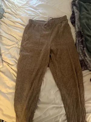 Amazon Pants thumbnail 1