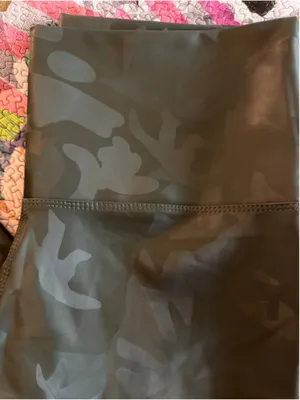 Women's Large Green Camouflage Leggings thumbnail 3