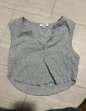 Day & Night grey tank top thumbnail 1