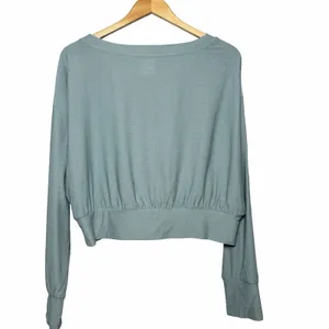 Old Navy Active Cloud94 Boat Neck Crop Top S Go-Dry Foggy Dew Thumbhole Athletic thumbnail 3