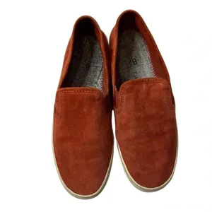 Tory Burch‎ Women's Suede Slip-On Sneakers Red Size 8 Casual Shoes thumbnail 3