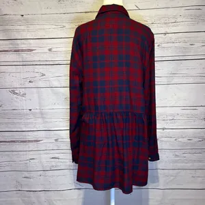 American Eagle Outfitters Large Red & Navy Plaid Button-Up thumbnail 3