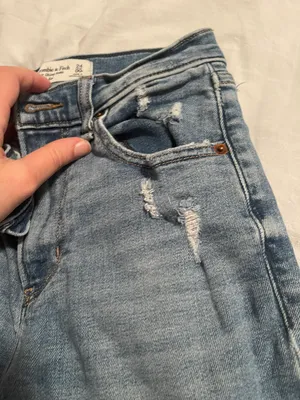 Abercrombie Super Skinny Jeans thumbnail 3