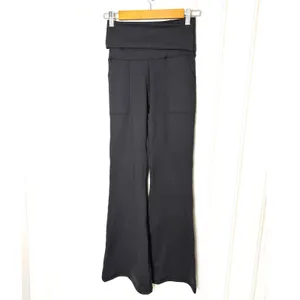 OFFLINE by Aerie Foldover Flare Leggings Black High Rise Pockets S thumbnail 2