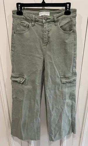 Risen Jeans Sage Green High Rise Wide Leg Cargo Pants Size 7/28 Raw Hem Boho‎ thumbnail 1