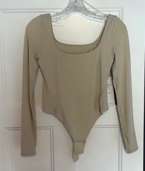 Lululemon Wundermost Ultra-Soft Nulu Square Neck Long Sleeve Bodysuit thumbnail 2
