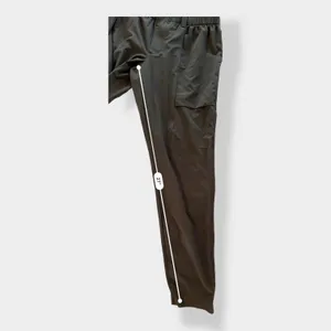 Athleta cropped elastic‎ waist pants Size 4 thumbnail 5