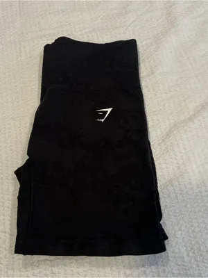 Gymshark black shorts women Small thumbnail 5