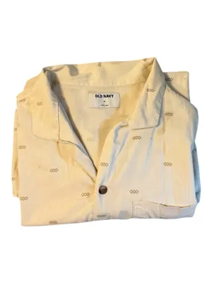 Old Navy Men’s XL Short Sleeve Camp Collar Button Up Shirt Cream Geometric Diamond Print thumbnail 3