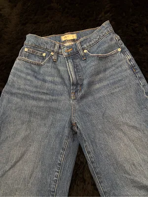 Madewell Vintage-Style Mid Wash Crop Jeans thumbnail 3