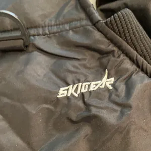 SkiGear Women Small size excellent condition inseam 27” color black thumbnail 10