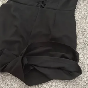 Charlotte Russe Black Long Sleeve romper thumbnail 9