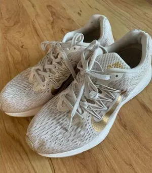 sneakers size 7 white/off white winflo 5 thumbnail 1