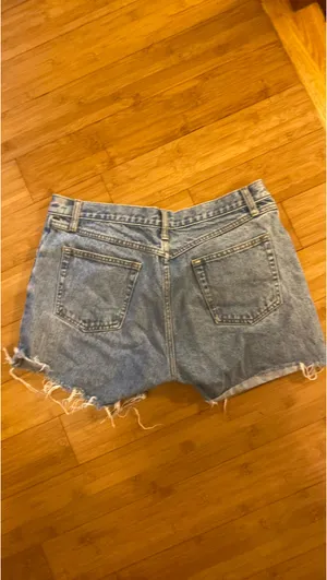 Brandy Melville J. Galt Jean Shorts thumbnail 2