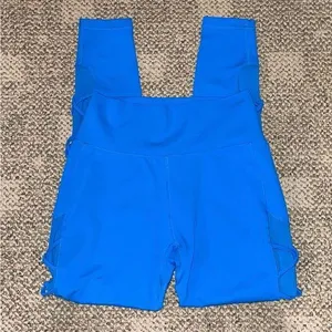 BuffBunny Mesh Leggings thumbnail 1