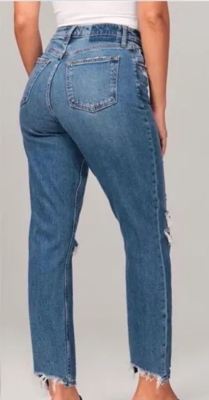 Abercrombie & Fitch The Mom High Rise Curve Love Distressed Jeans 26 2 thumbnail 1