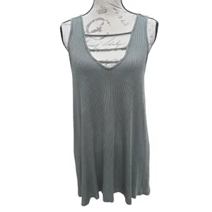 Torrid -1639 Super Soft Knits Green Ribbed Tank Top V Neck Sleeveless Size 0 / L thumbnail 3