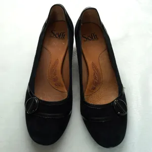Sofft Black Suede Pumps Women Size 8 Kitten Heel Office Professional Career thumbnail 2