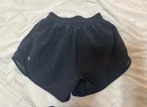 Lululemon Hotty Hot Shorts thumbnail 1
