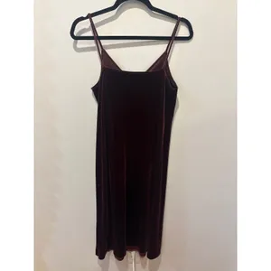 Uniqlo Velvet Slip Dress Burgundy Mini Spaghetti Strap Size S‎ thumbnail 4