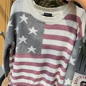 VICI oversized American flag sweater in a size S thumbnail 3