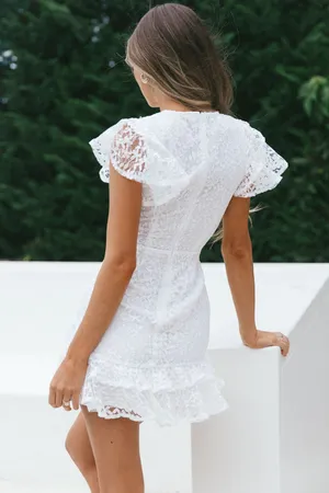 Selfie Leslie White Mini Lace Dress thumbnail 2
