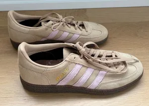 Adidas Handball Spezial Lace Up Sneakers Women’s size 9 thumbnail 1