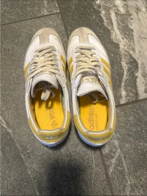 Sporty and Rich Adidas Sambas size 9 thumbnail 2