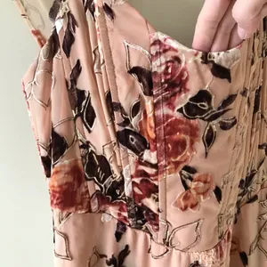 Composed Beauty Blush Pink Burnout Velvet Floral Midi Dress, NWT thumbnail 7