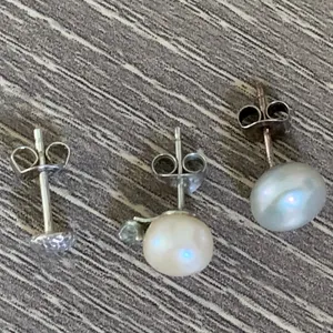 925 Sterling Cultured Pearl Single Stud Set Gorjana Carmel Hammered Gray Cream thumbnail 10