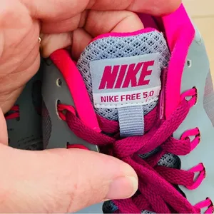 Nike Free Run 5.0 Gray Pink Athletic Shoes Running Sneaker Tennis Shoe 7 thumbnail 9