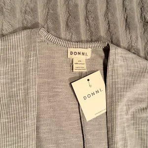 DONNI. Gray‎ White Striped Ribbed Open Front Duster Cardigan Kimono NWT OSFA thumbnail 4