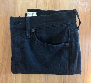 Madewell 9” High Rise Skinny Crop thumbnail 1