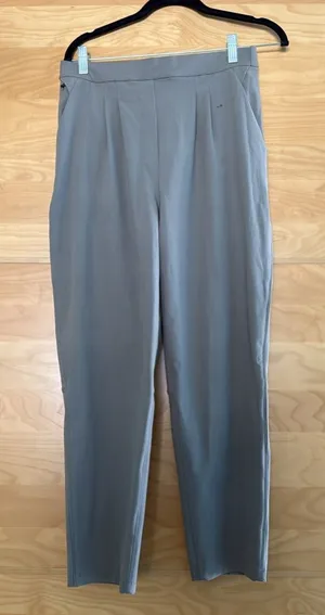 Lululemon gray work pants size 8 thumbnail 1