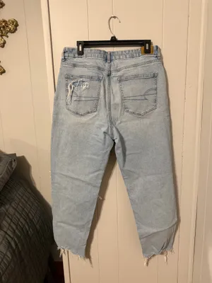 American Eagle Jeans Ripped High-Waisted jeans Sz 12 short thumbnail 2