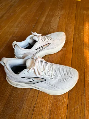 Brooks Running Shoes Women’s thumbnail 2