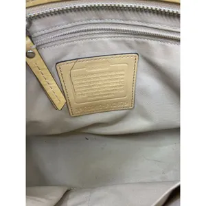 COACH Medium/ Large Leather Gold Shoulder Bag thumbnail 14
