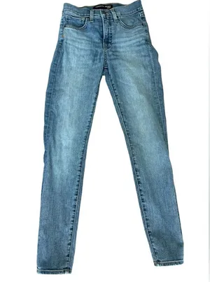Veronica Beard High Rise Jeans, Light Wash Distressed, Size 26 thumbnail 3