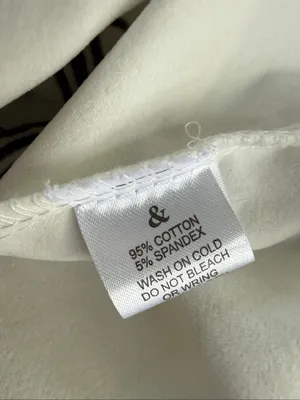 Mindy Mae’s Market & Ampersand White Navy Embroidered Top S M thumbnail 8