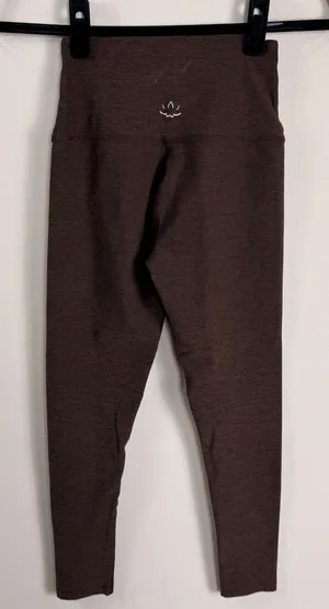 Beyond Yoga Spacedye High Waisted Midi Leggings Womens XS Heathered Brown USA thumbnail 1