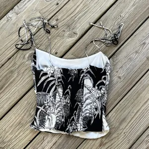 Reformation Women's Black & White Palm Print Strappy Crop Top Size 4 thumbnail 2