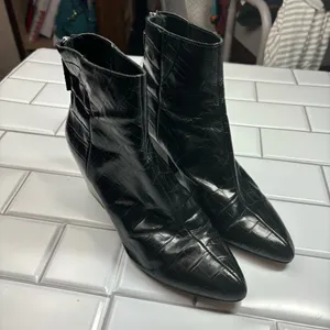 Dolce Vita Coltyn‎ Black Leather Rear Zip Bootie size 8 thumbnail 5