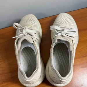 Crocs LiteRide‎ Pacer Perforated Sneakers 205234 Lightweight Lace Up Off White 9 thumbnail 5
