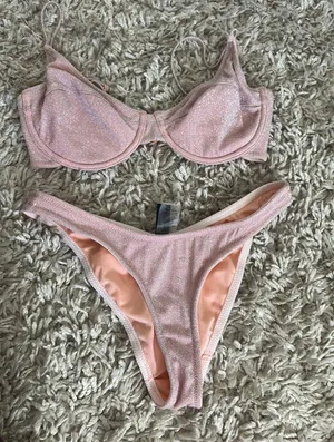 Triangl Bikini thumbnail 1