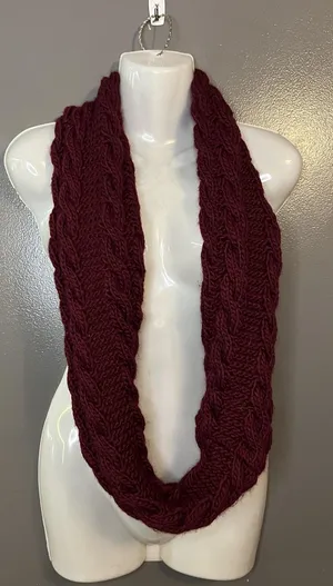 Infinity Scarf Womens One Size Burgundy Cable Knit Chunky Loop Circle Cozy Warm thumbnail 1