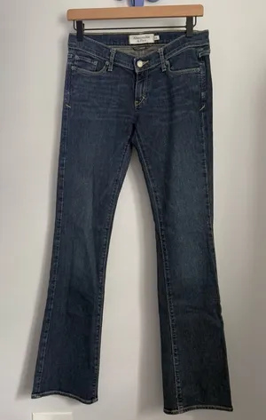 Abercrombie & Fitch 2 Emma Low Rise Bootcut Jeans Dark Wash Y2K 2000s Grunge thumbnail 1